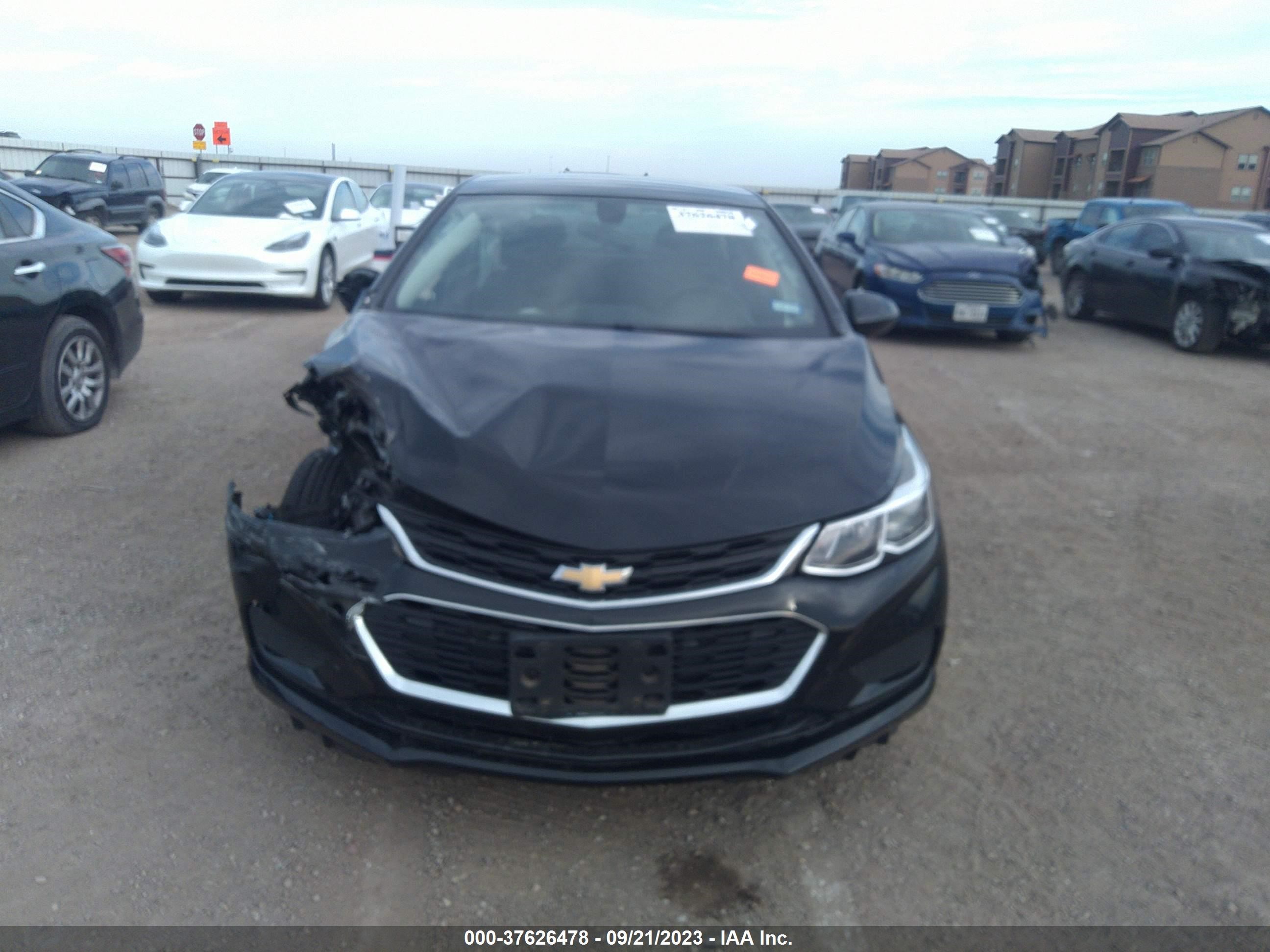 Photo 11 VIN: 1G1BC5SM3J7247303 - CHEVROLET CRUZE 