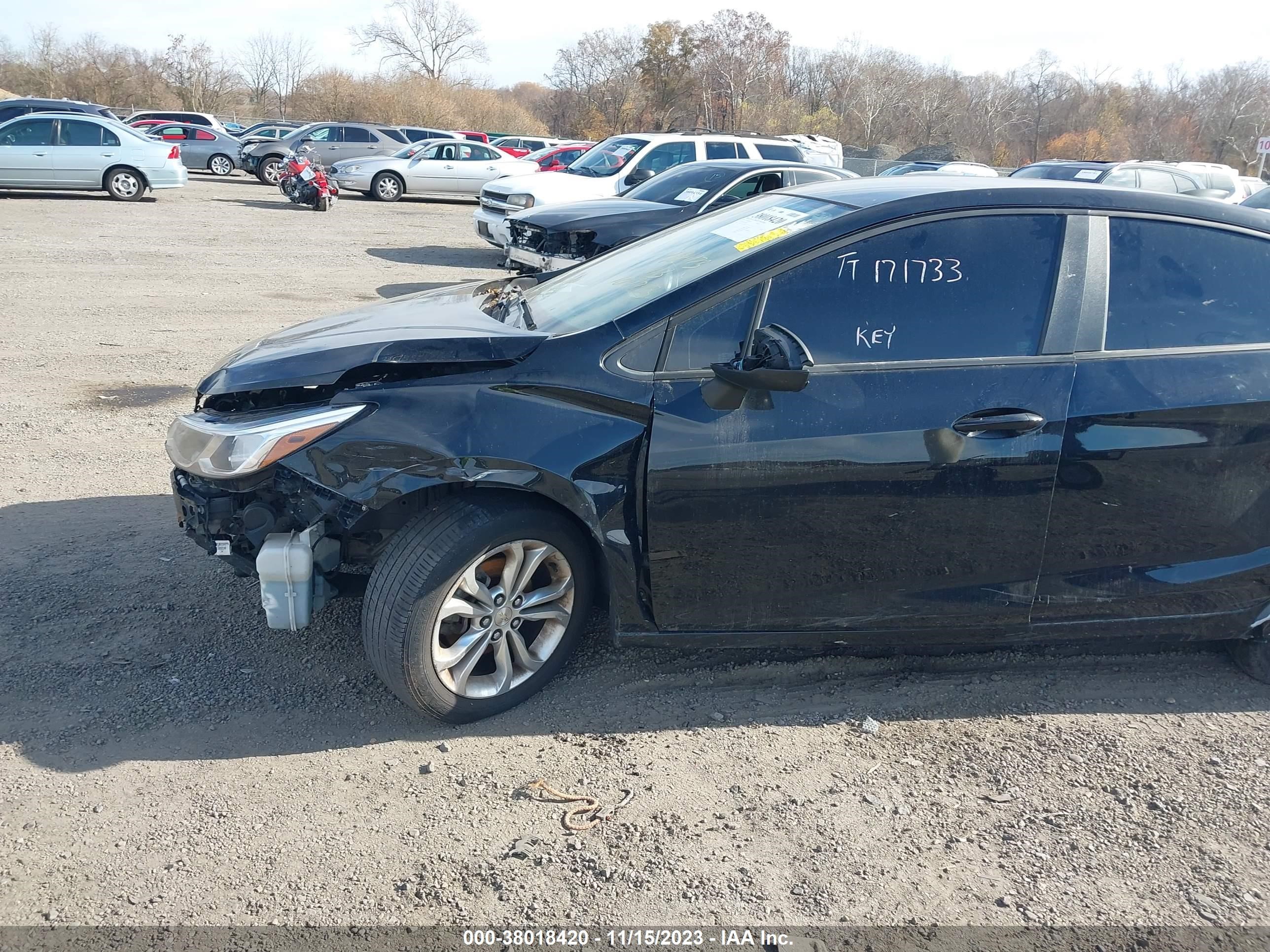 Photo 13 VIN: 1G1BC5SM4K7151004 - CHEVROLET CRUZE 