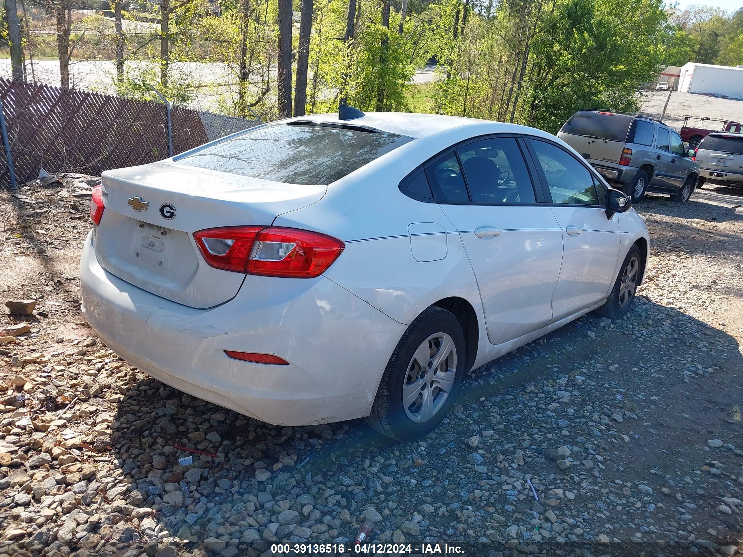 Photo 3 VIN: 1G1BC5SM5G7286600 - CHEVROLET CRUZE 