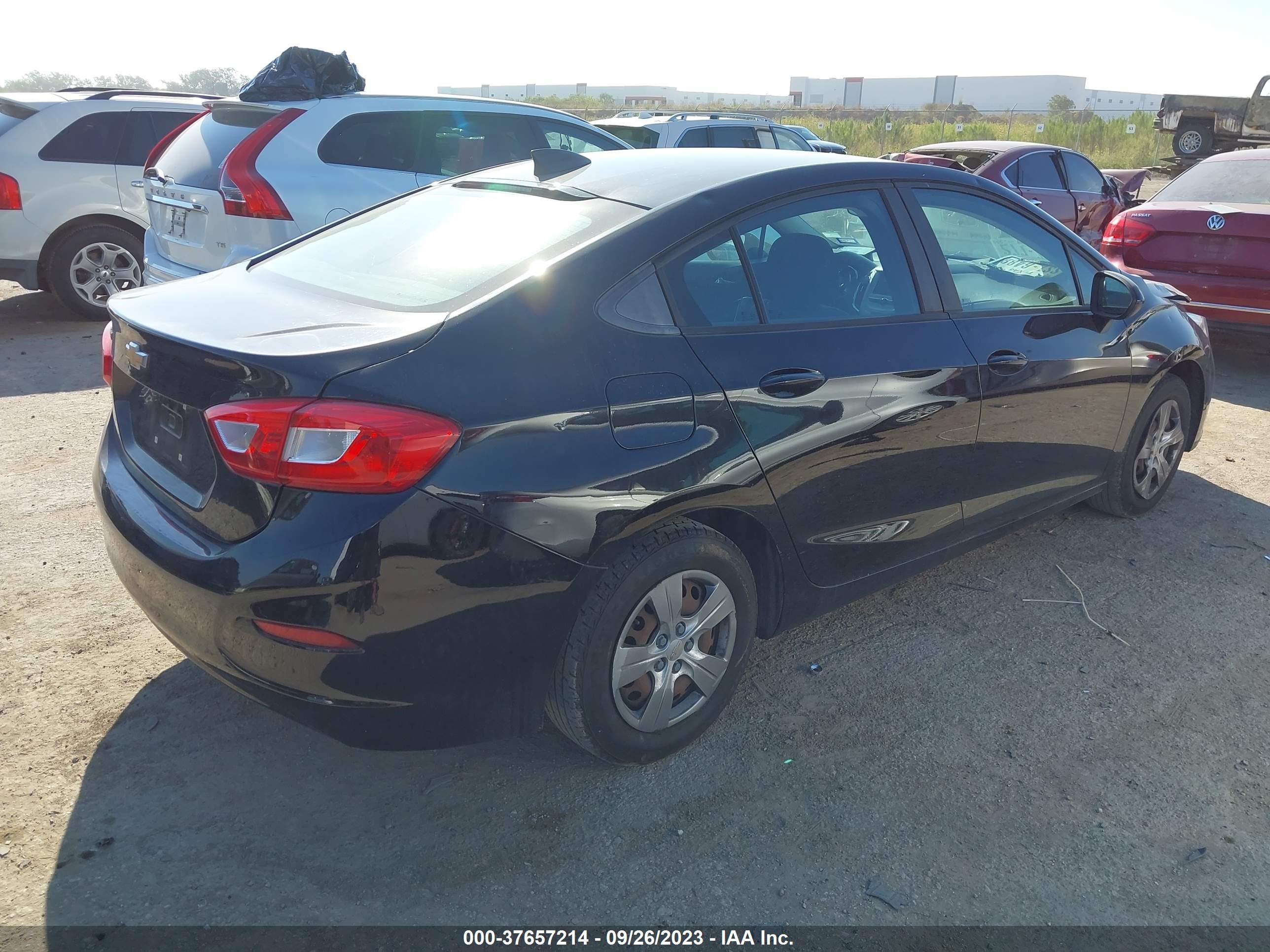 Photo 3 VIN: 1G1BC5SM5H7253064 - CHEVROLET CRUZE 