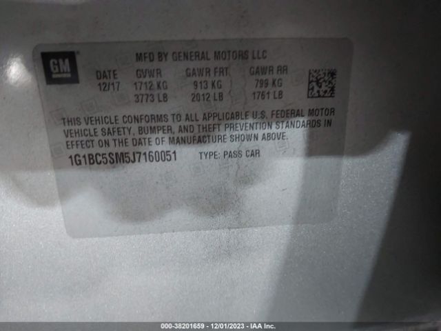 Photo 8 VIN: 1G1BC5SM5J7160051 - CHEVROLET CRUZE 