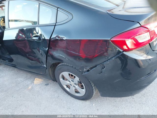 Photo 5 VIN: 1G1BC5SM5J7237484 - CHEVROLET CRUZE 