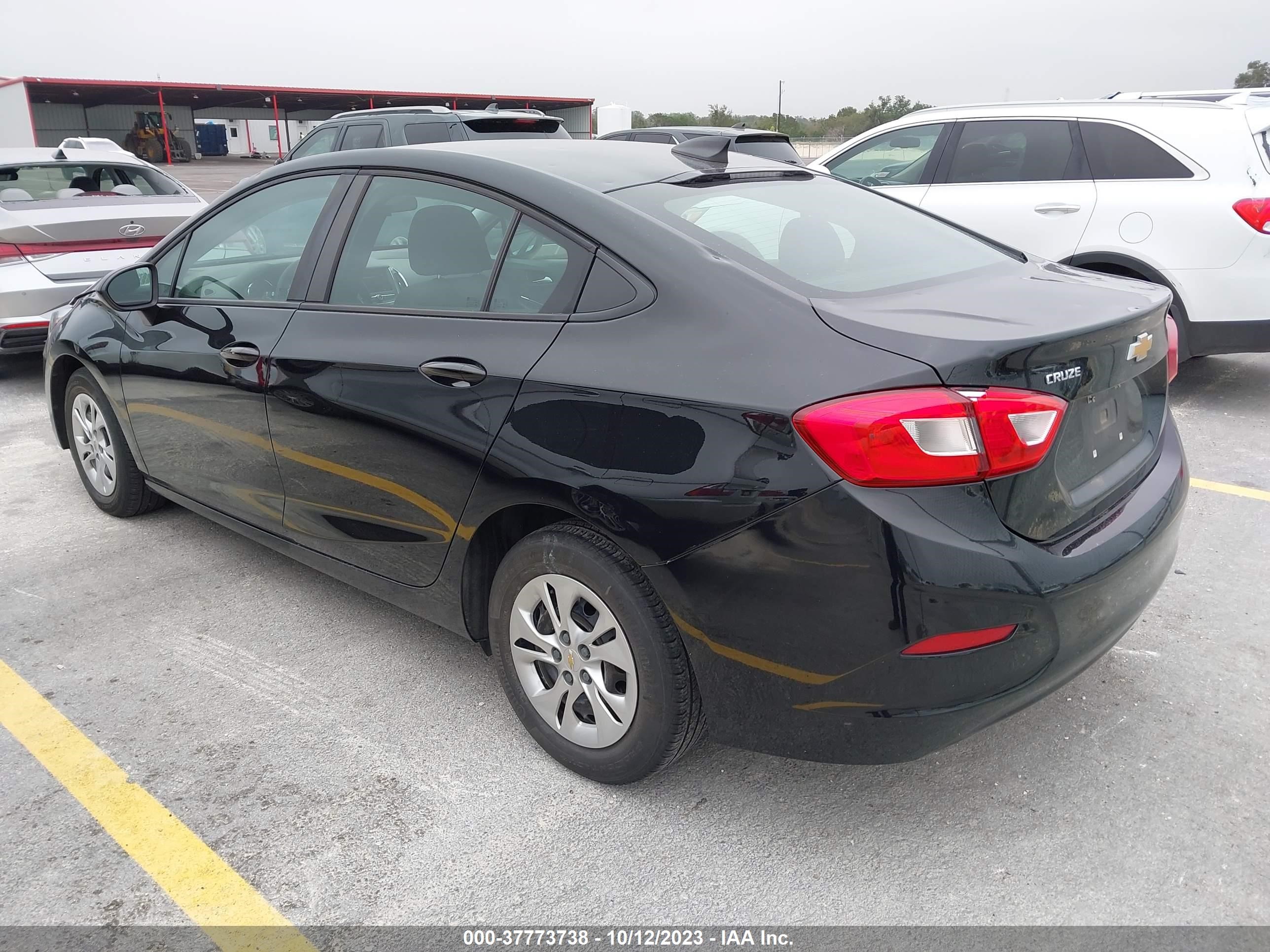 Photo 2 VIN: 1G1BC5SM5K7127116 - CHEVROLET CRUZE 