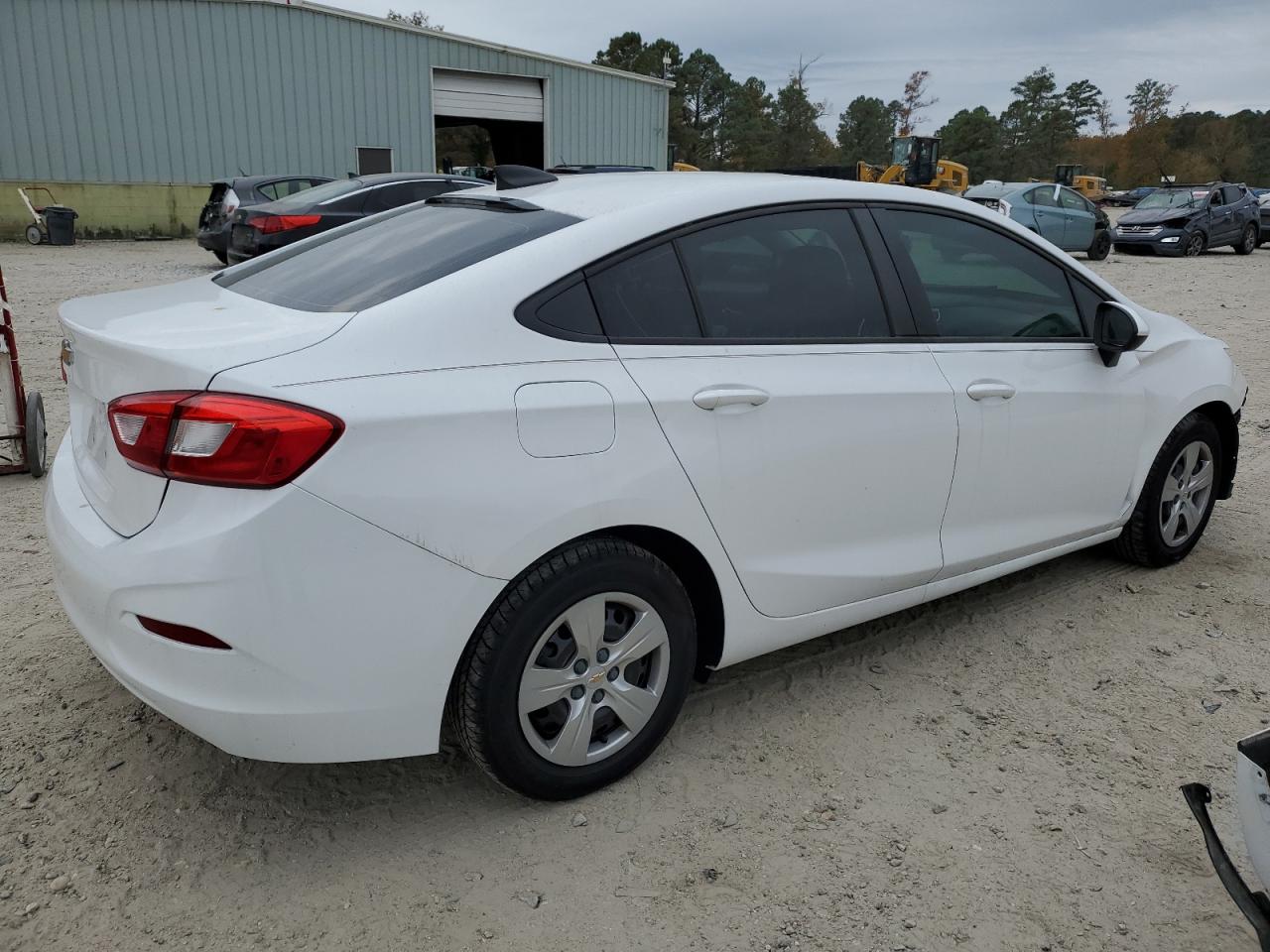 Photo 2 VIN: 1G1BC5SM6J7172256 - CHEVROLET CRUZE 