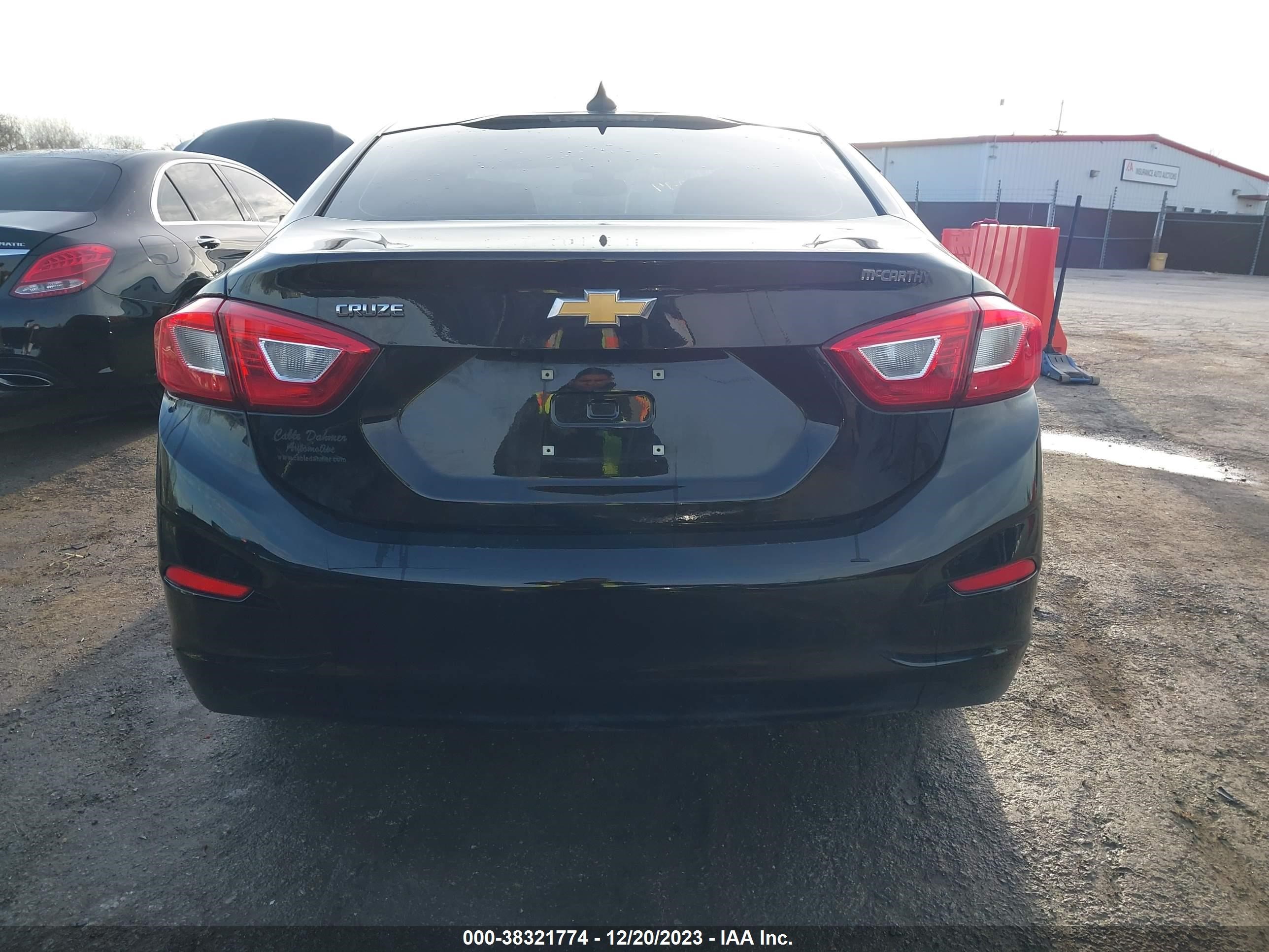 Photo 15 VIN: 1G1BC5SM6J7211072 - CHEVROLET CRUZE 