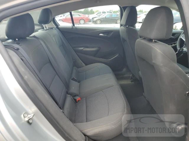 Photo 9 VIN: 1G1BC5SM7J7141713 - CHEVROLET CRUZE 