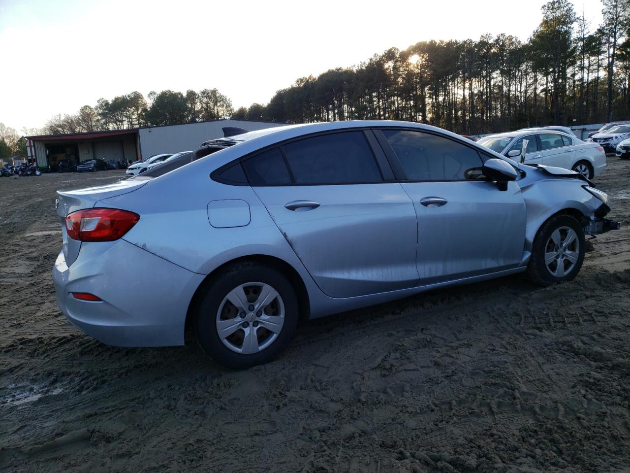 Photo 2 VIN: 1G1BC5SM8H7148633 - CHEVROLET CRUZE 