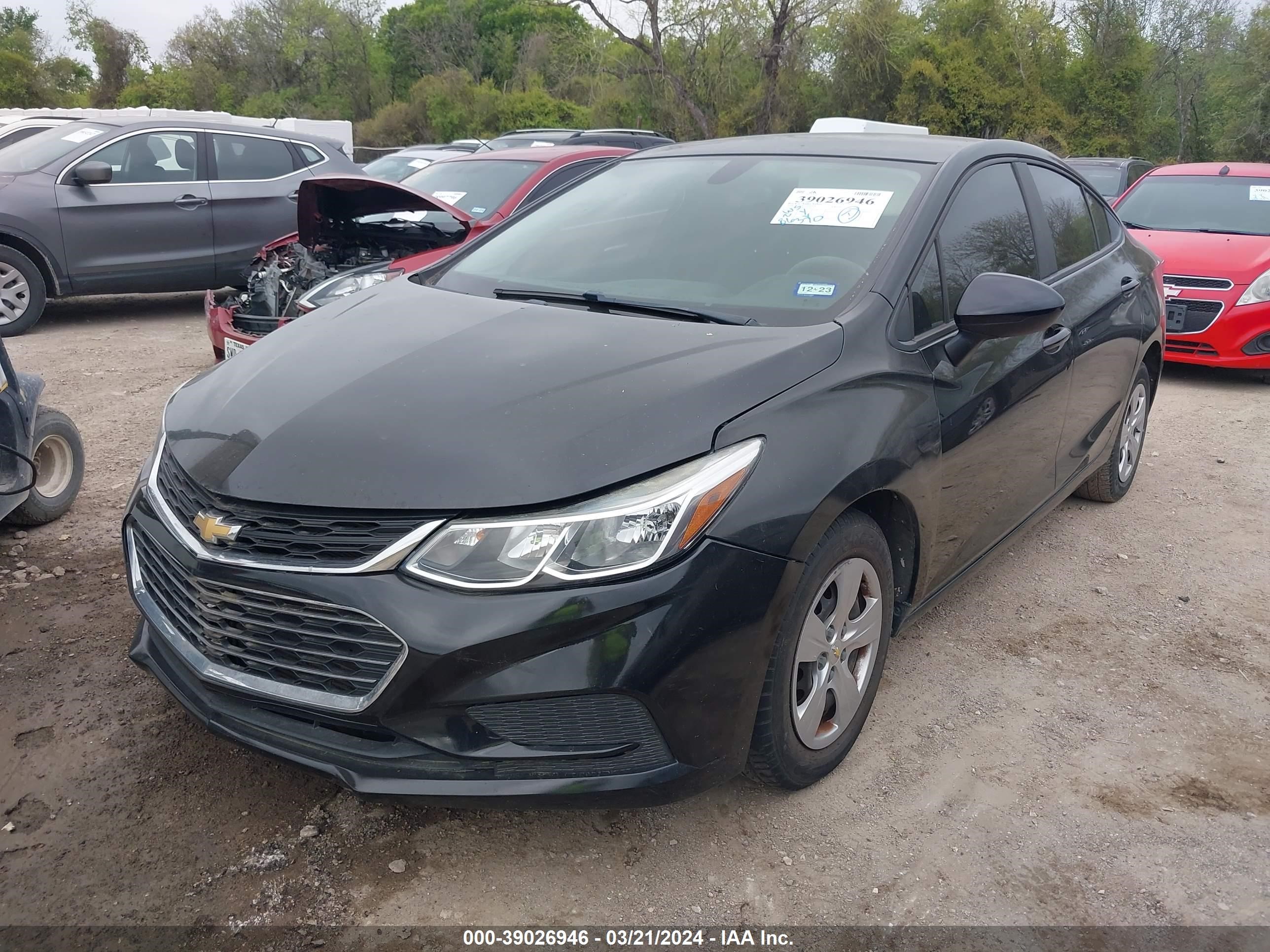 Photo 1 VIN: 1G1BC5SM8J7121597 - CHEVROLET CRUZE 