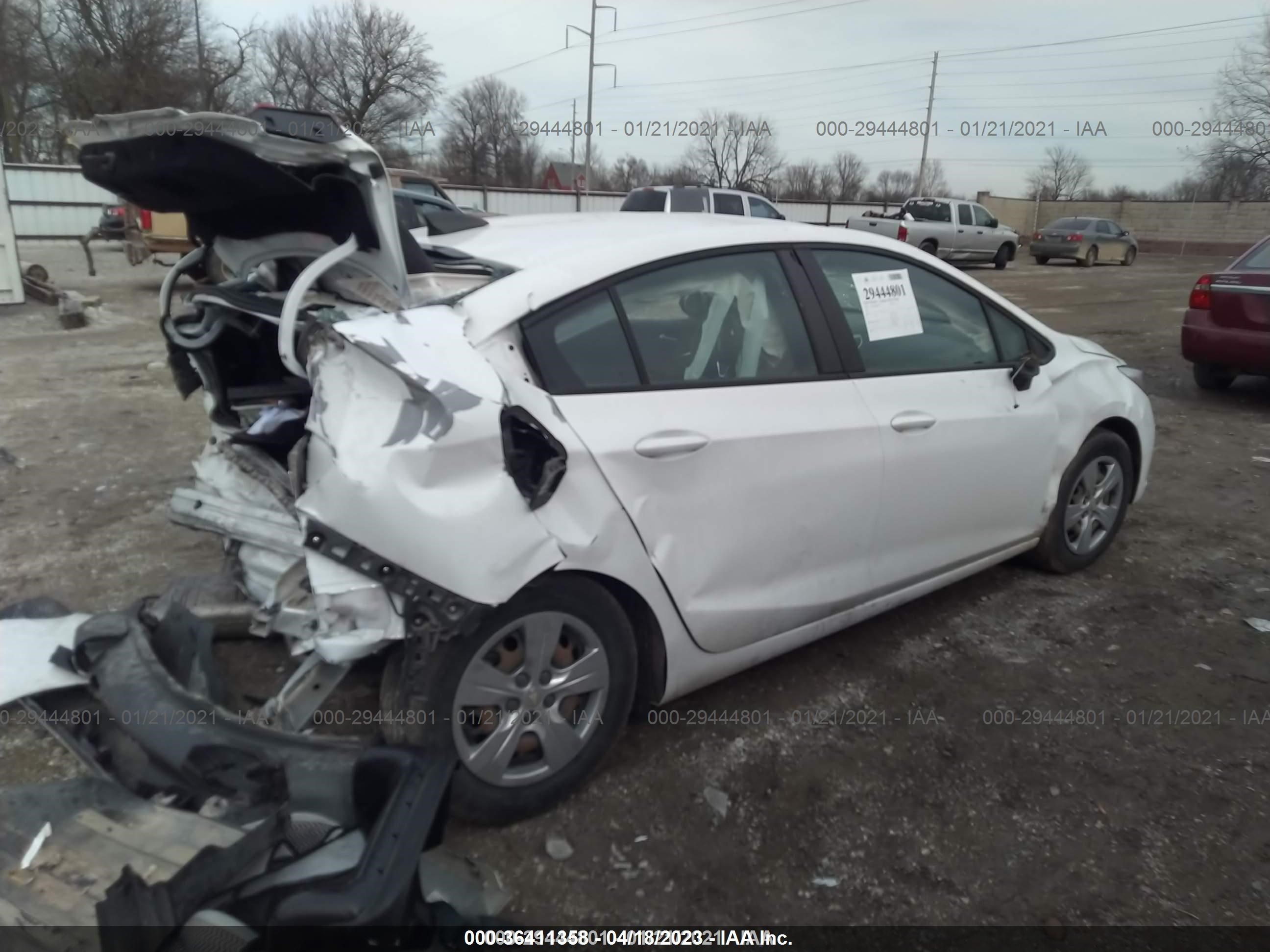 Photo 3 VIN: 1G1BC5SM8J7127495 - CHEVROLET CRUZE 