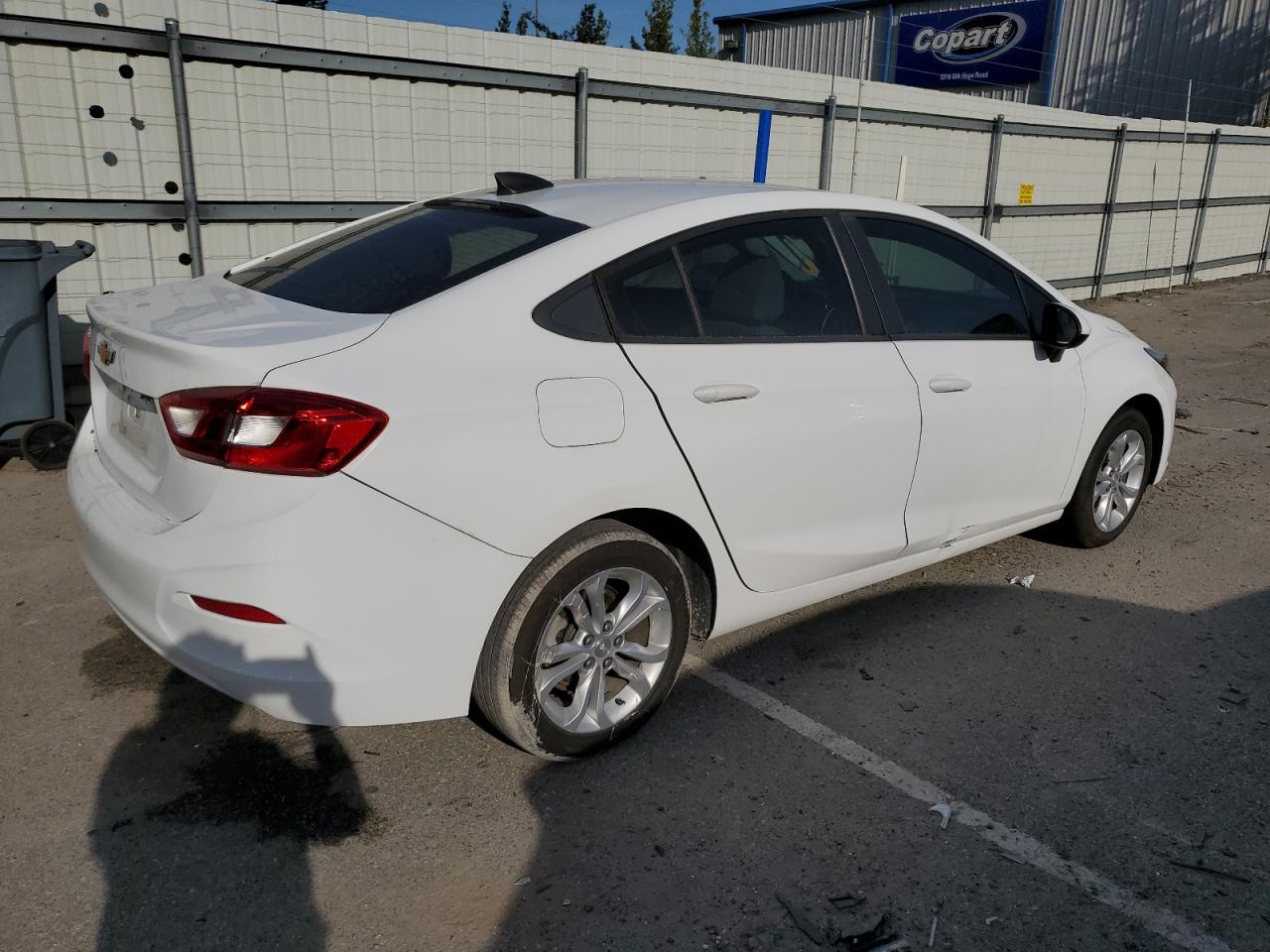 Photo 2 VIN: 1G1BC5SM8K7150020 - CHEVROLET CRUZE 