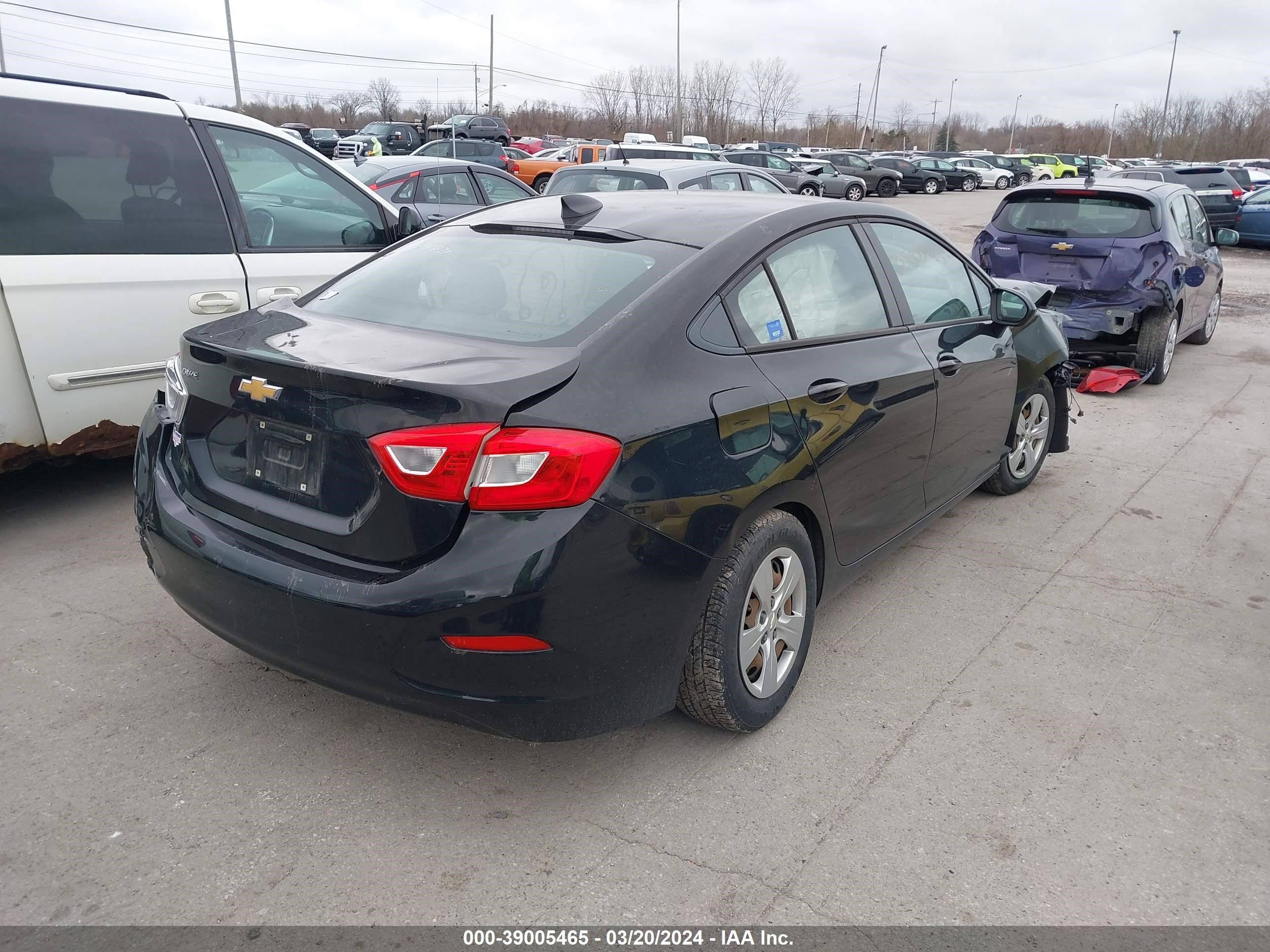 Photo 3 VIN: 1G1BC5SM9H7124437 - CHEVROLET CRUZE 