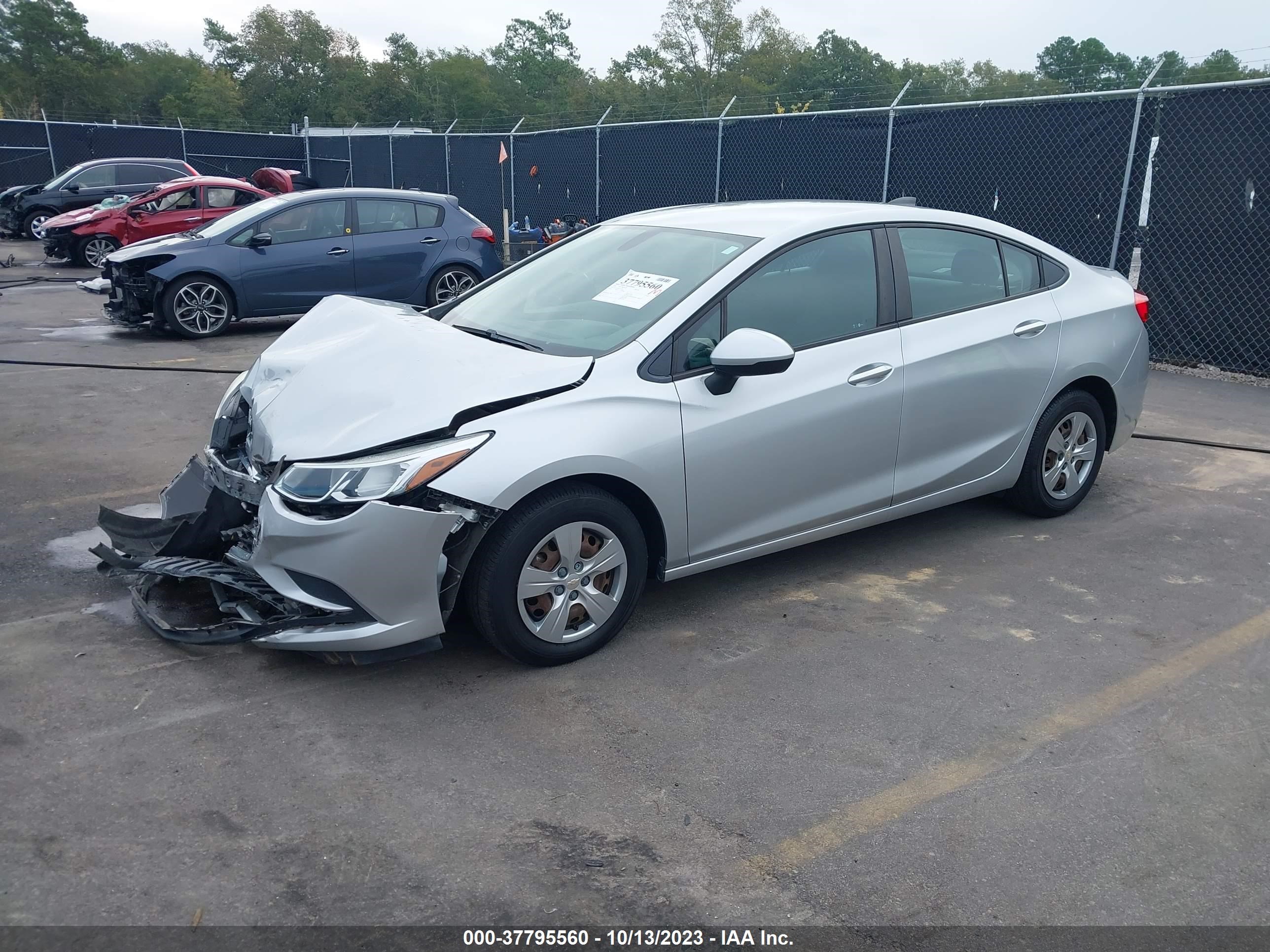 Photo 1 VIN: 1G1BC5SMXJ7160952 - CHEVROLET CRUZE 