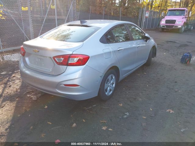 Photo 3 VIN: 1G1BC5SMXJ7239344 - CHEVROLET CRUZE 