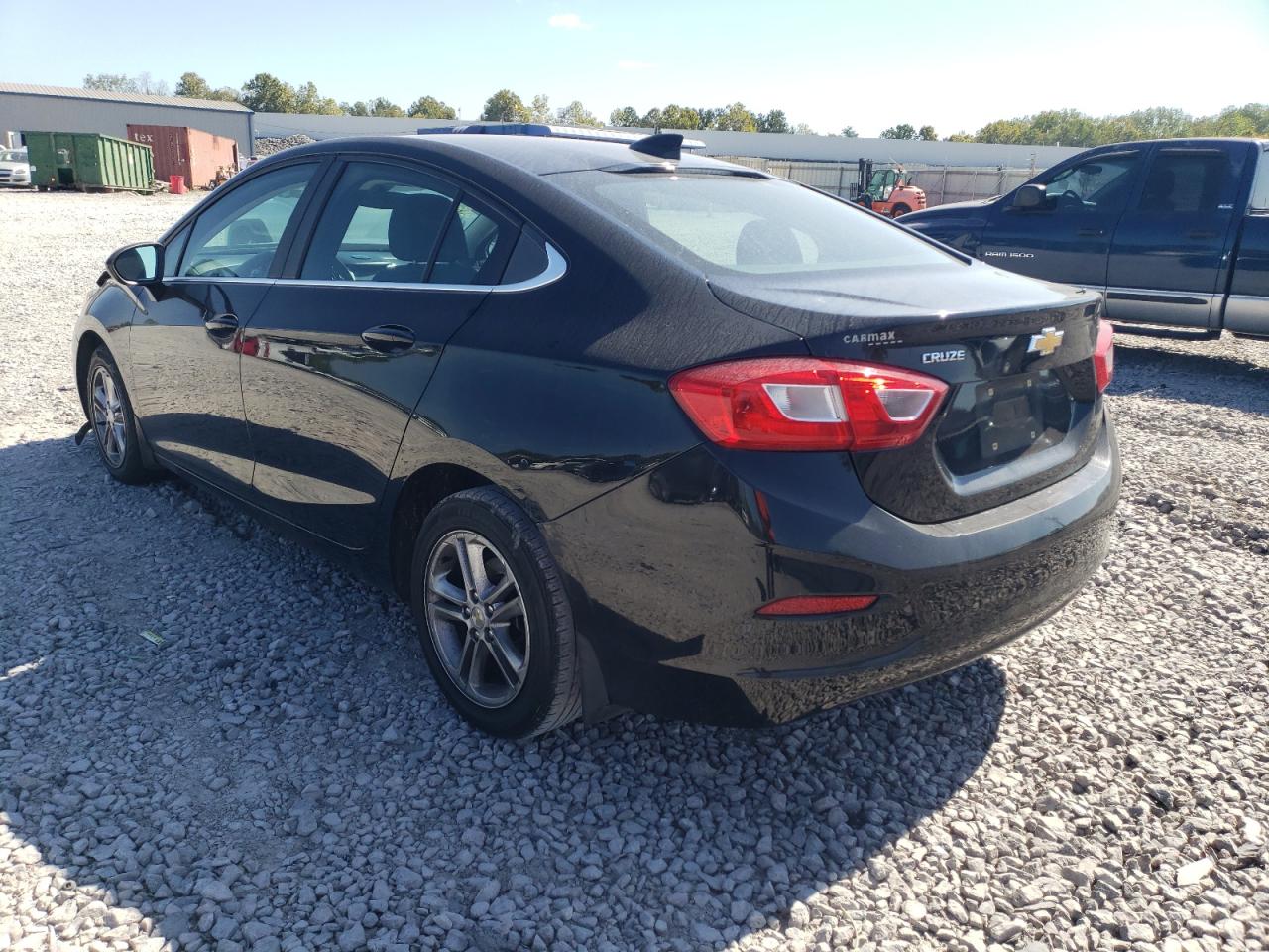 Photo 1 VIN: 1G1BE5SM0H7115670 - CHEVROLET CRUZE 