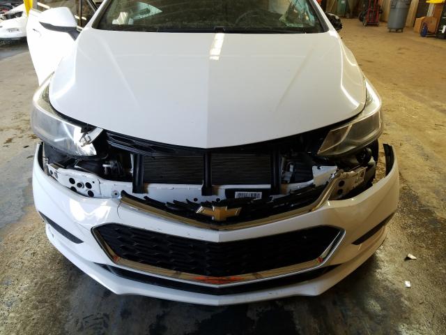 Photo 9 VIN: 1G1BE5SM0H7134509 - CHEVROLET CRUZE LT 