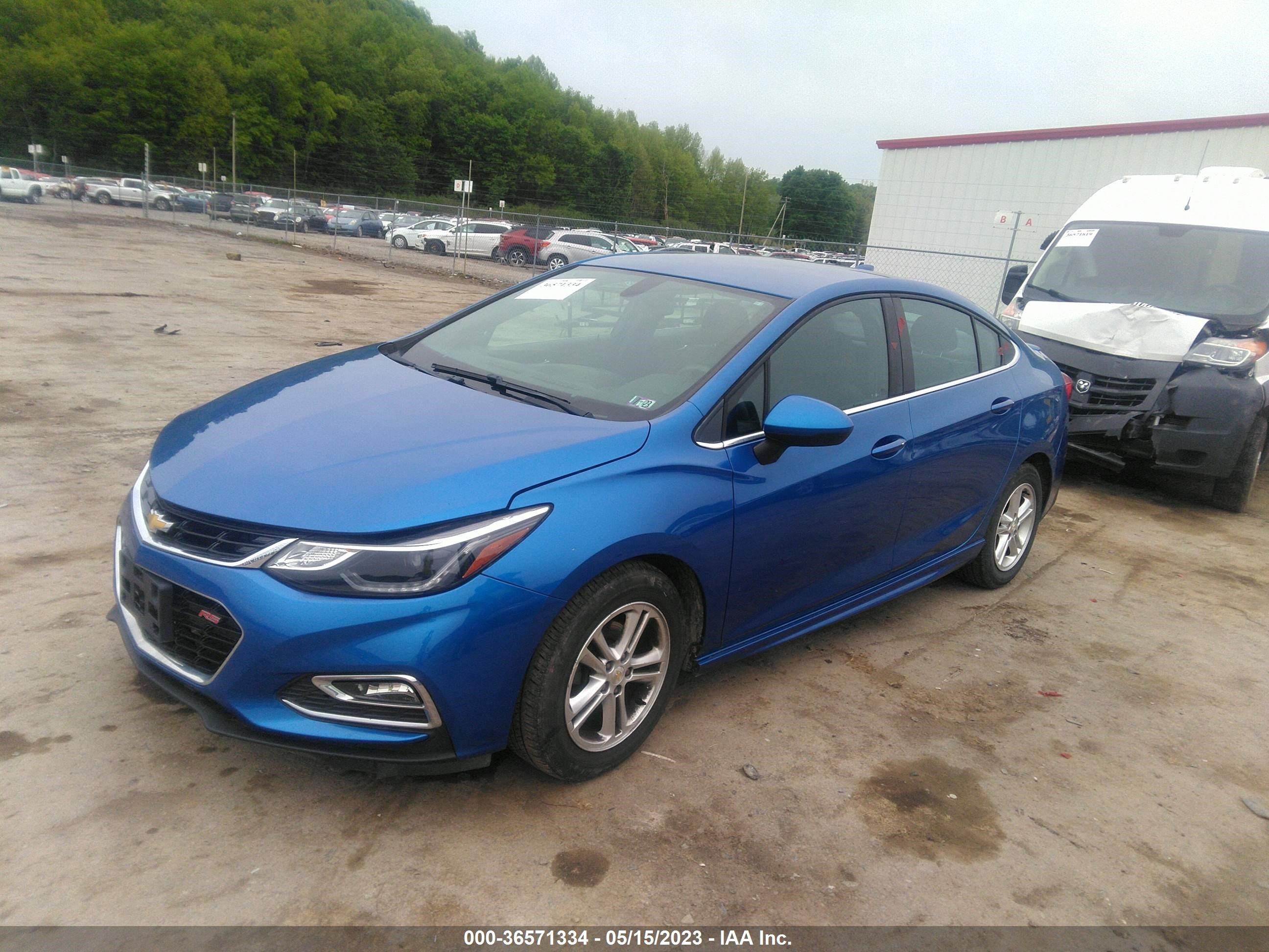 Photo 1 VIN: 1G1BE5SM0H7151603 - CHEVROLET CRUZE 