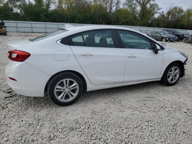 Photo 2 VIN: 1G1BE5SM0J7123824 - CHEVROLET CRUZE 