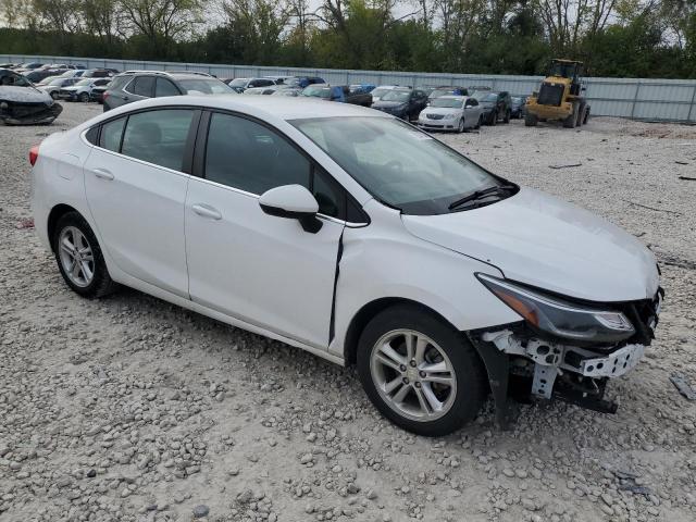 Photo 3 VIN: 1G1BE5SM0J7123824 - CHEVROLET CRUZE 