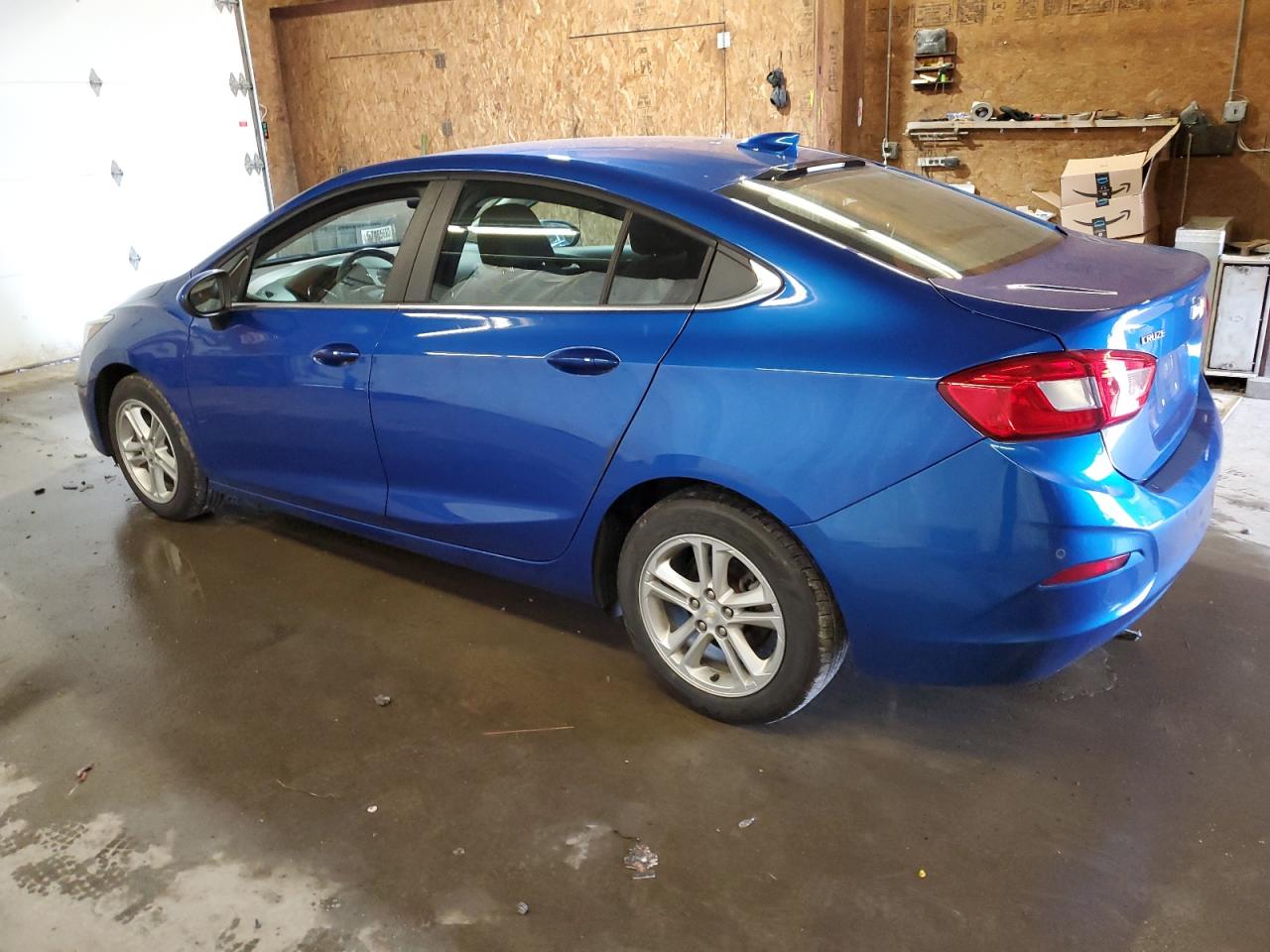 Photo 1 VIN: 1G1BE5SM0J7137285 - CHEVROLET CRUZE 