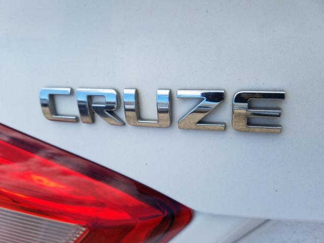 Photo 8 VIN: 1G1BE5SM0J7142065 - CHEVROLET CRUZE LT 