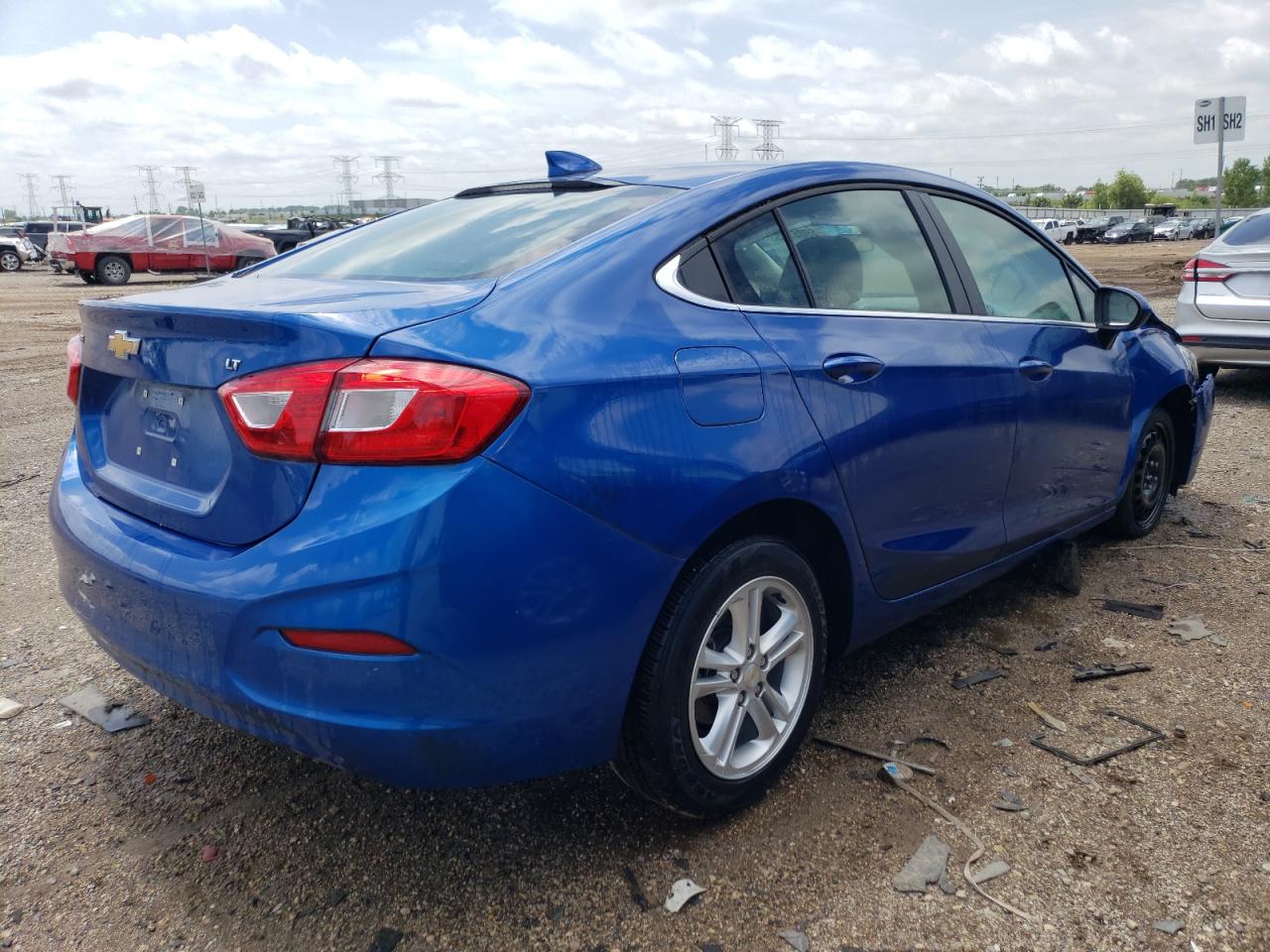 Photo 2 VIN: 1G1BE5SM0J7158718 - CHEVROLET CRUZE 