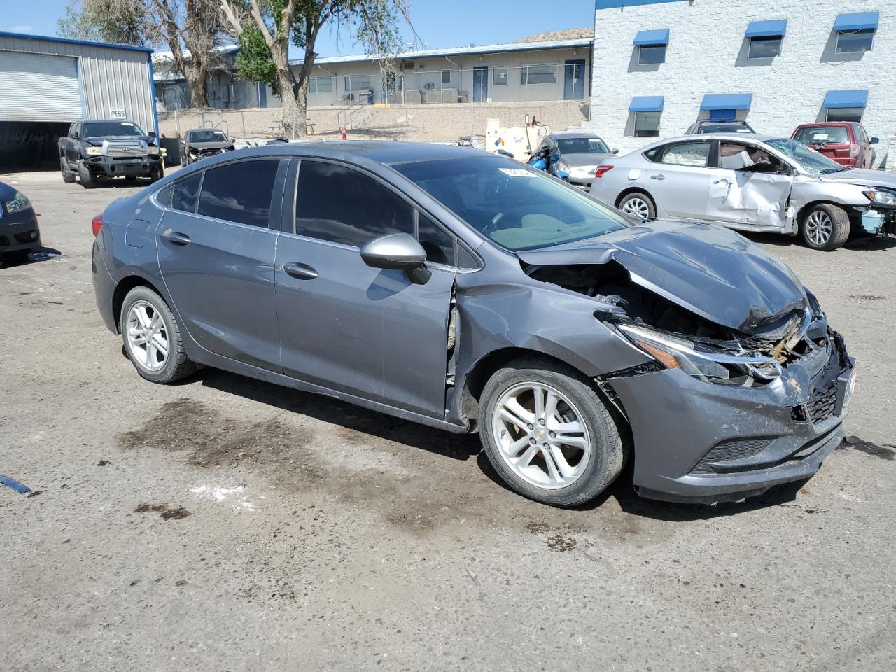 Photo 3 VIN: 1G1BE5SM0J7222367 - CHEVROLET CRUZE 