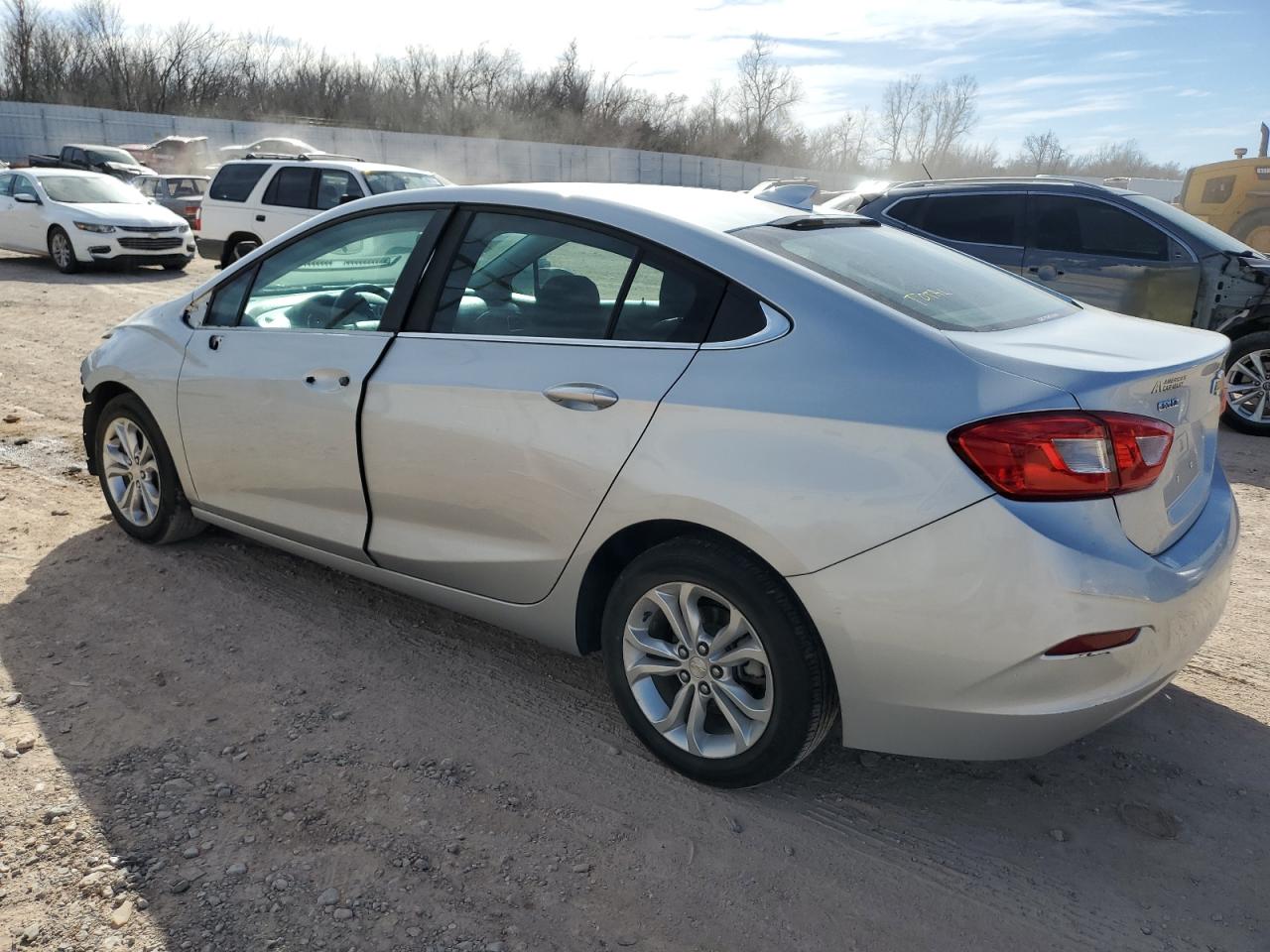 Photo 1 VIN: 1G1BE5SM0K7117541 - CHEVROLET CRUZE 