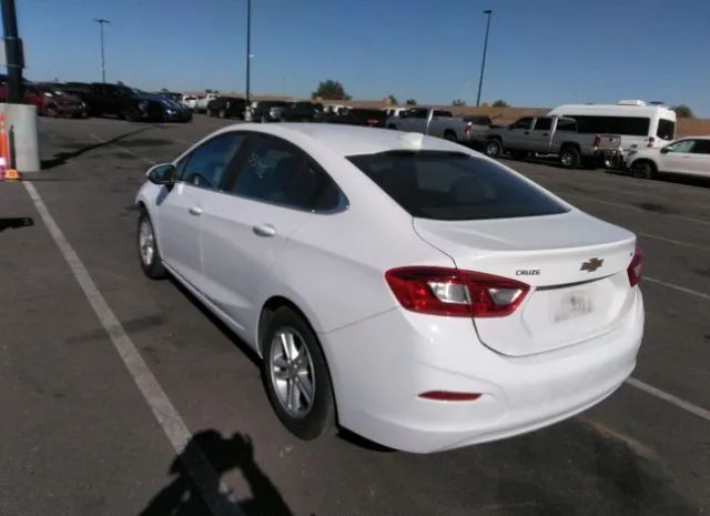 Photo 2 VIN: 1G1BE5SM1G7299869 - CHEVROLET CRUZE 