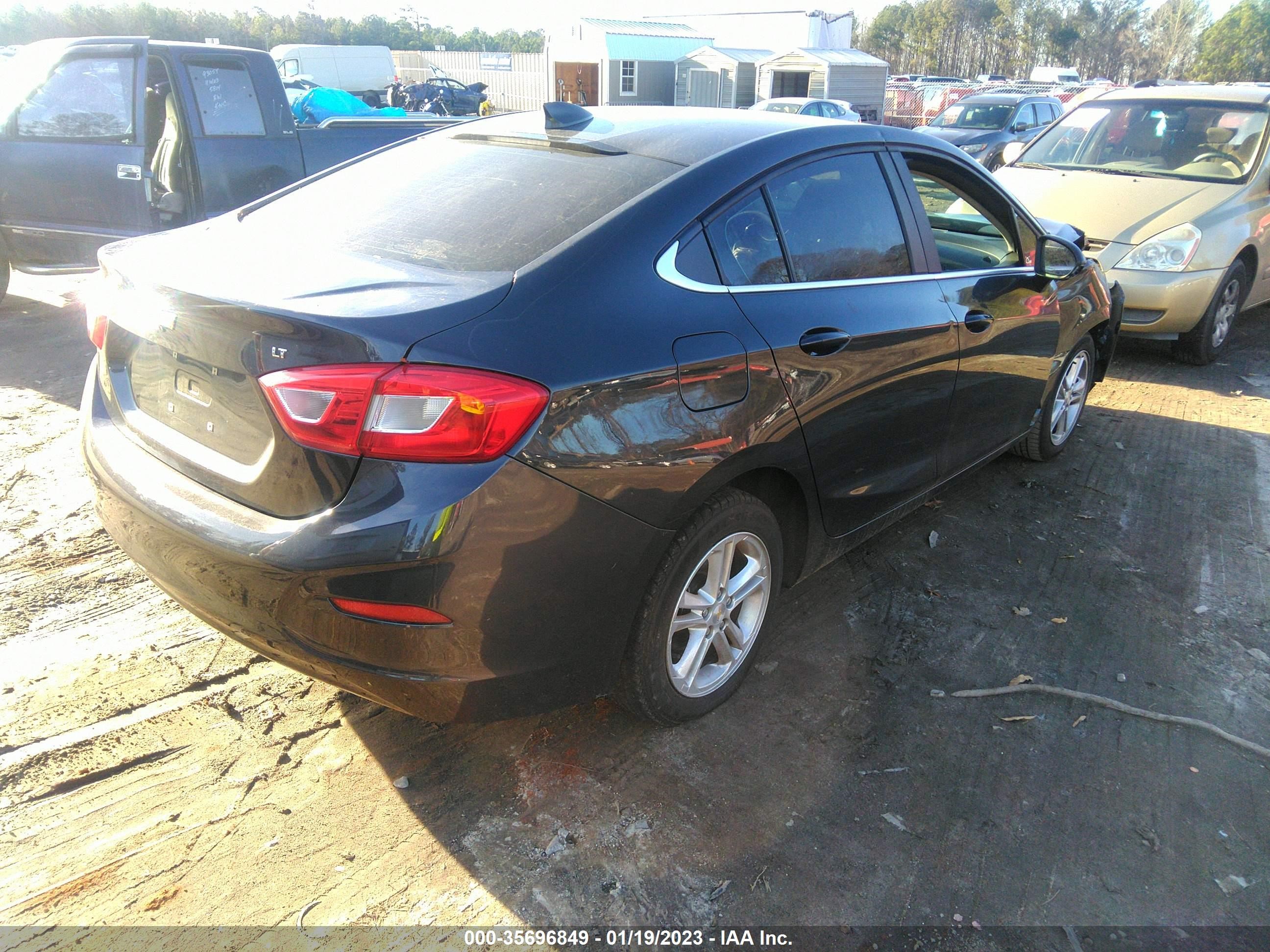 Photo 3 VIN: 1G1BE5SM1H7100921 - CHEVROLET CRUZE 