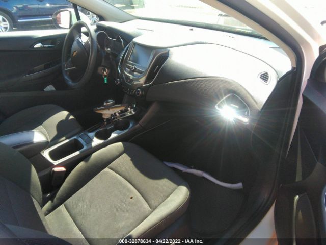 Photo 4 VIN: 1G1BE5SM1H7103365 - CHEVROLET CRUZE 