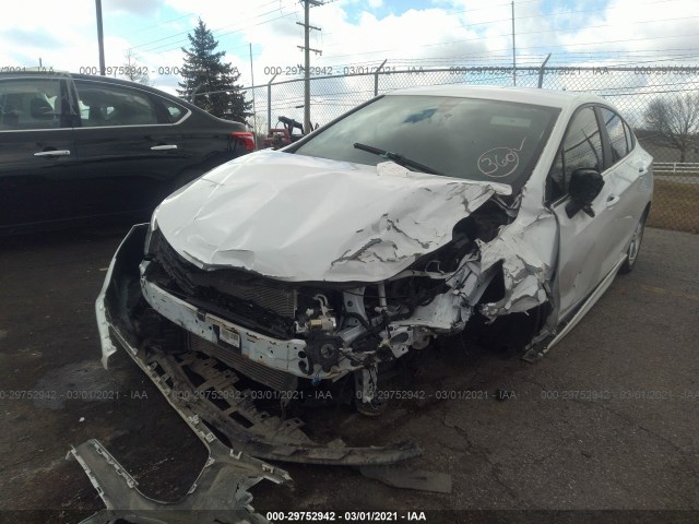 Photo 5 VIN: 1G1BE5SM1H7124667 - CHEVROLET CRUZE 