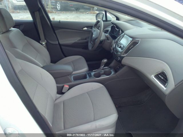 Photo 4 VIN: 1G1BE5SM1H7133420 - CHEVROLET CRUZE 