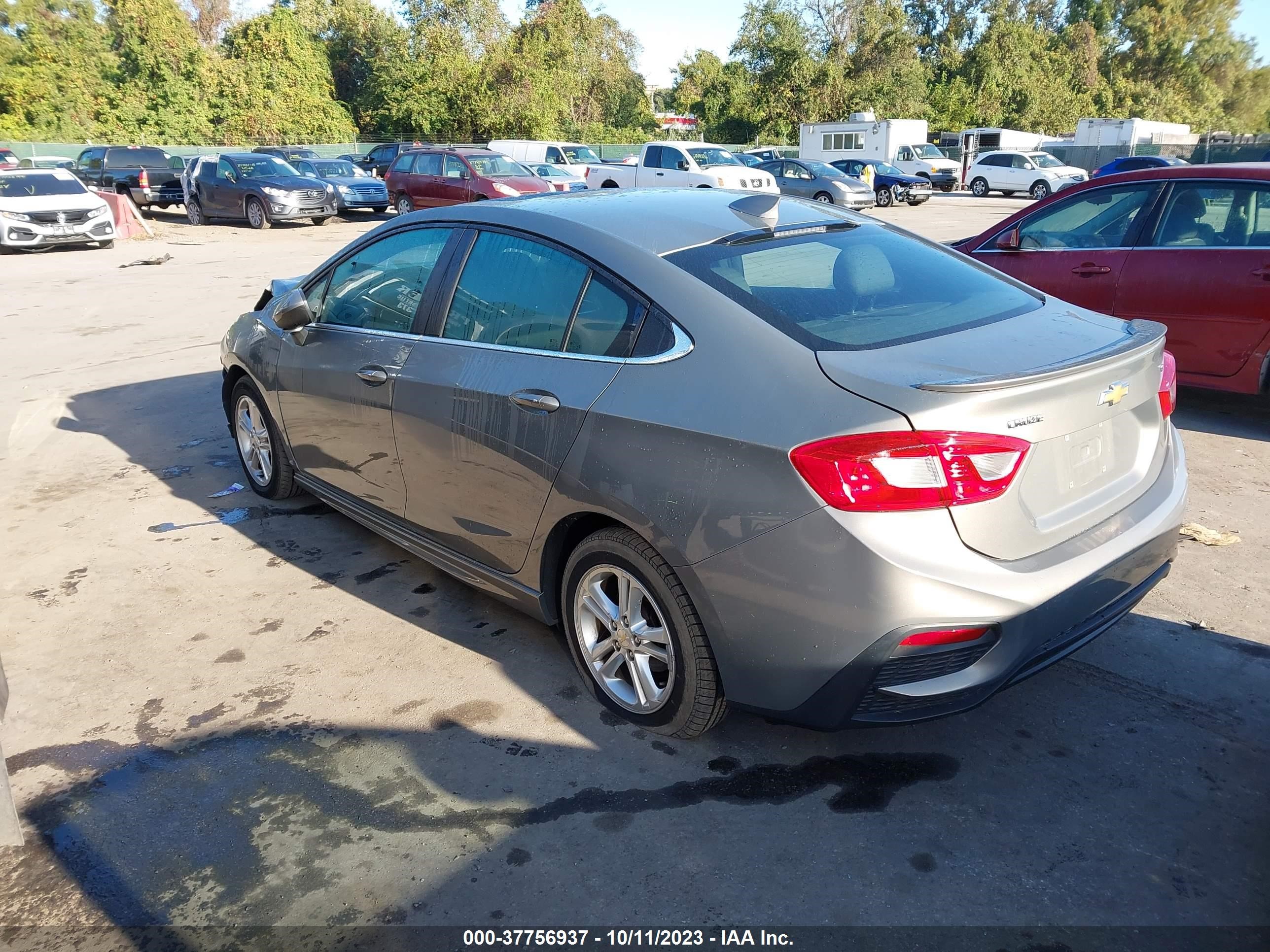 Photo 2 VIN: 1G1BE5SM1H7206222 - CHEVROLET CRUZE 