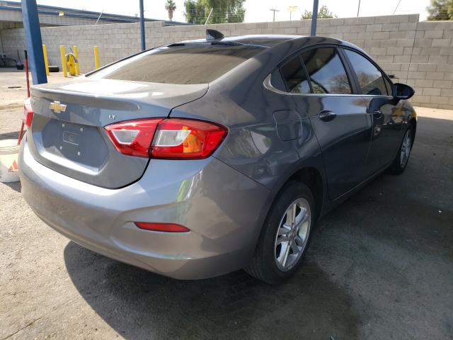 Photo 3 VIN: 1G1BE5SM1J7126926 - CHEVROLET CRUZE LT 