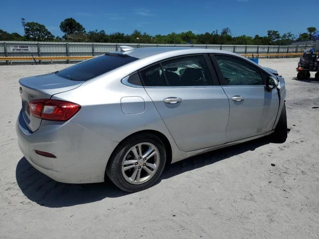 Photo 2 VIN: 1G1BE5SM1J7176631 - CHEVROLET CRUZE LT 