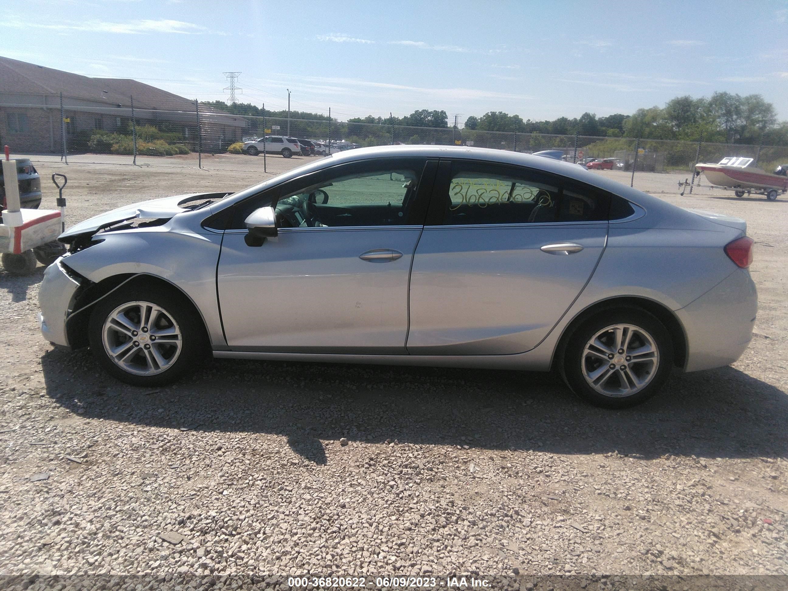 Photo 14 VIN: 1G1BE5SM1J7200877 - CHEVROLET CRUZE 