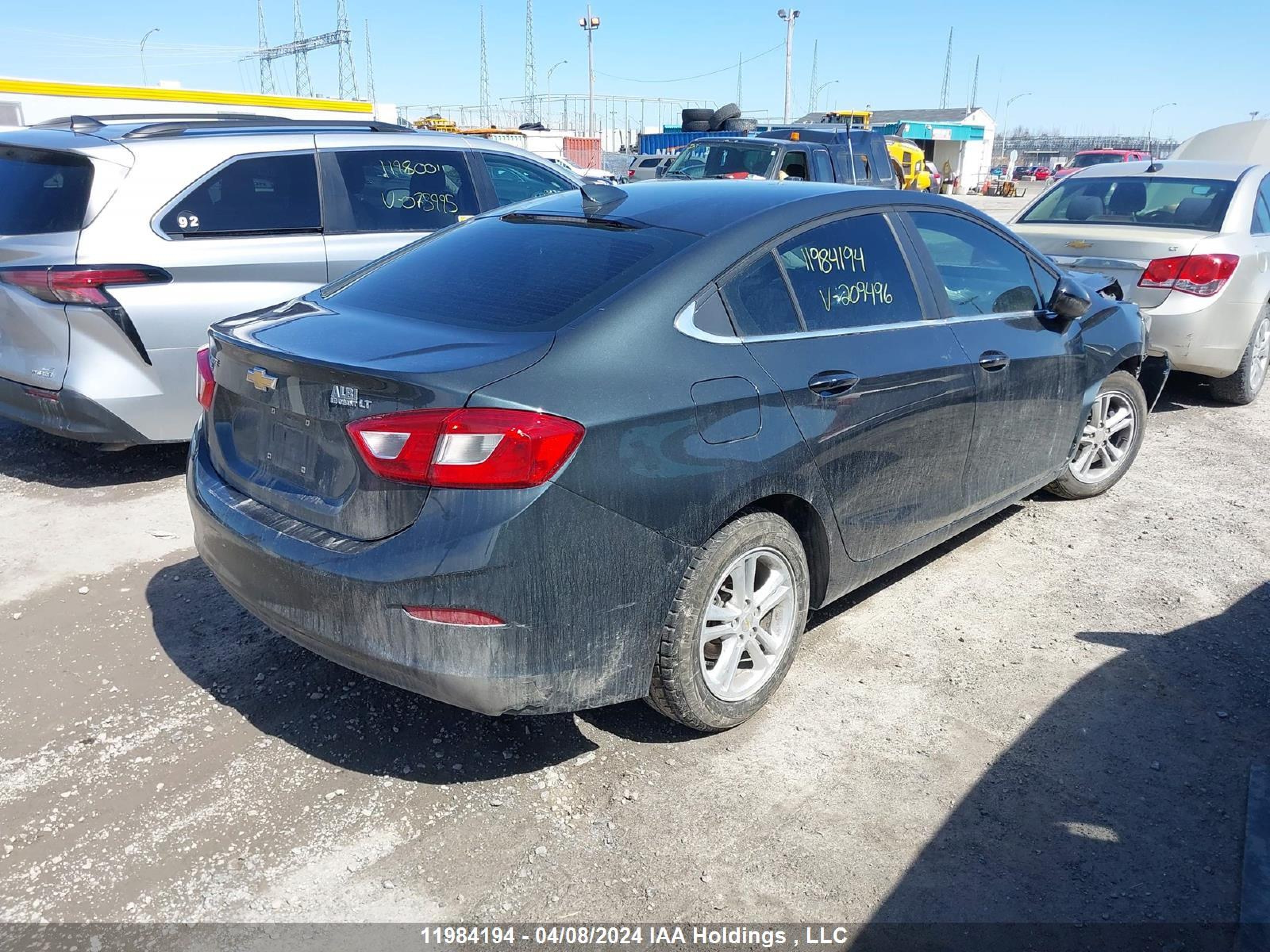 Photo 3 VIN: 1G1BE5SM1J7209496 - CHEVROLET CRUZE 