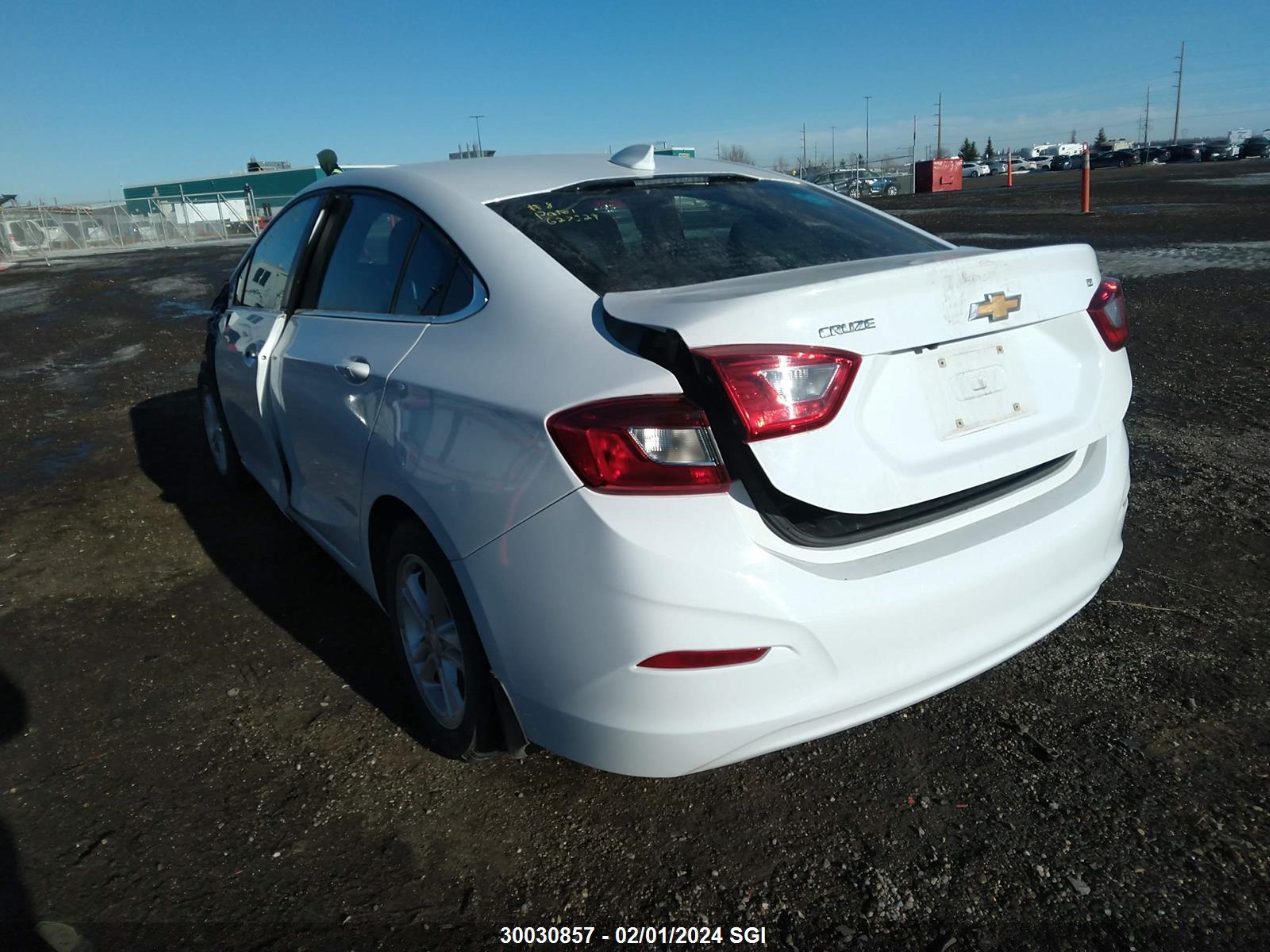 Photo 2 VIN: 1G1BE5SM1J7216691 - CHEVROLET CRUZE 