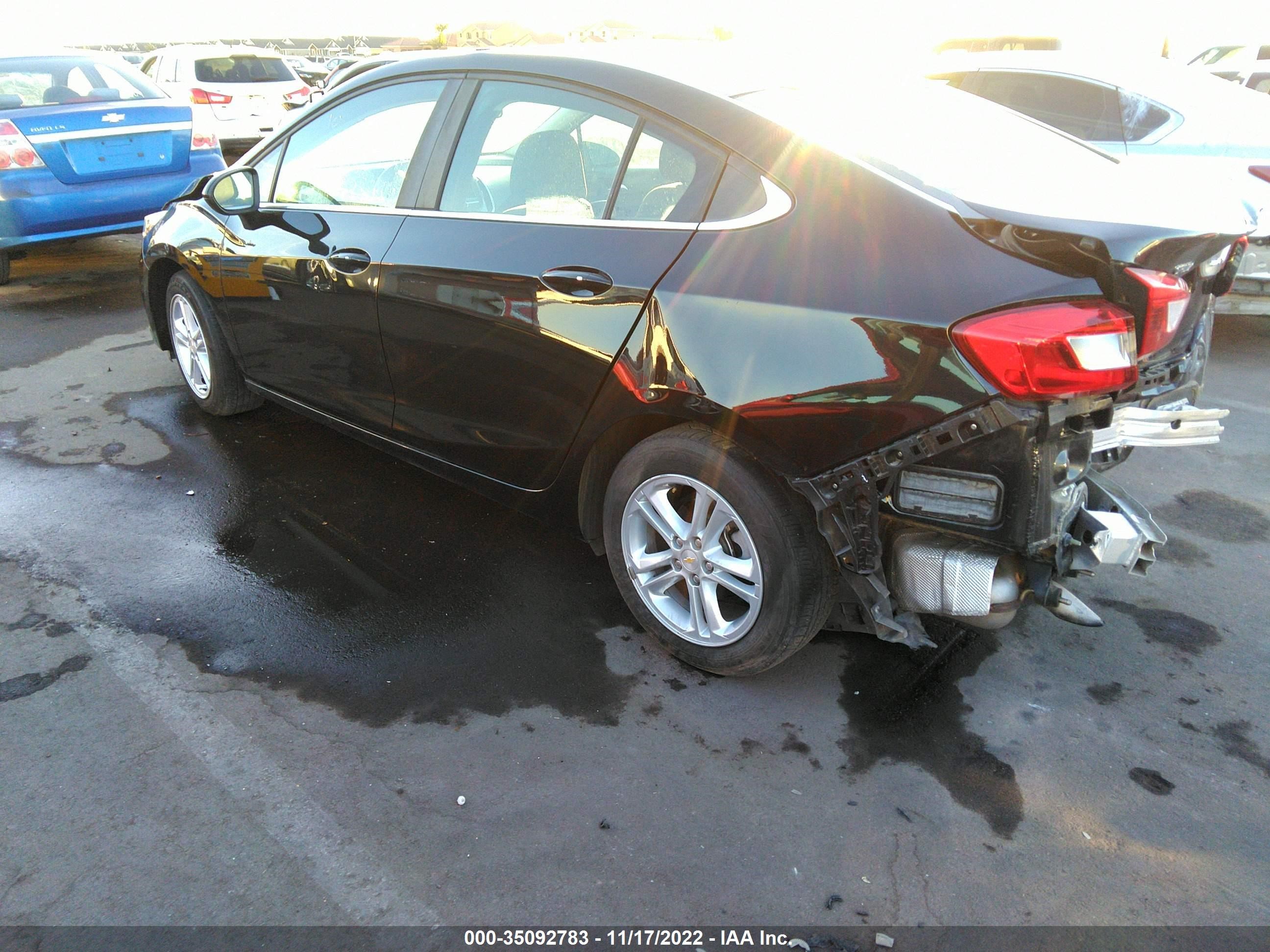 Photo 2 VIN: 1G1BE5SM1J7226993 - CHEVROLET CRUZE 