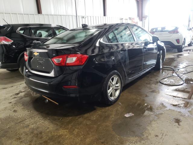 Photo 3 VIN: 1G1BE5SM1J7243695 - CHEVROLET CRUZE LT 