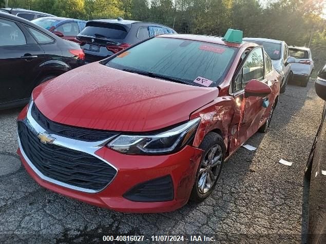 Photo 1 VIN: 1G1BE5SM1K7139550 - CHEVROLET CRUZE 