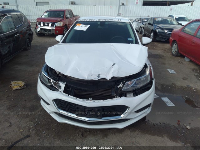 Photo 5 VIN: 1G1BE5SM2H7103942 - CHEVROLET CRUZE 