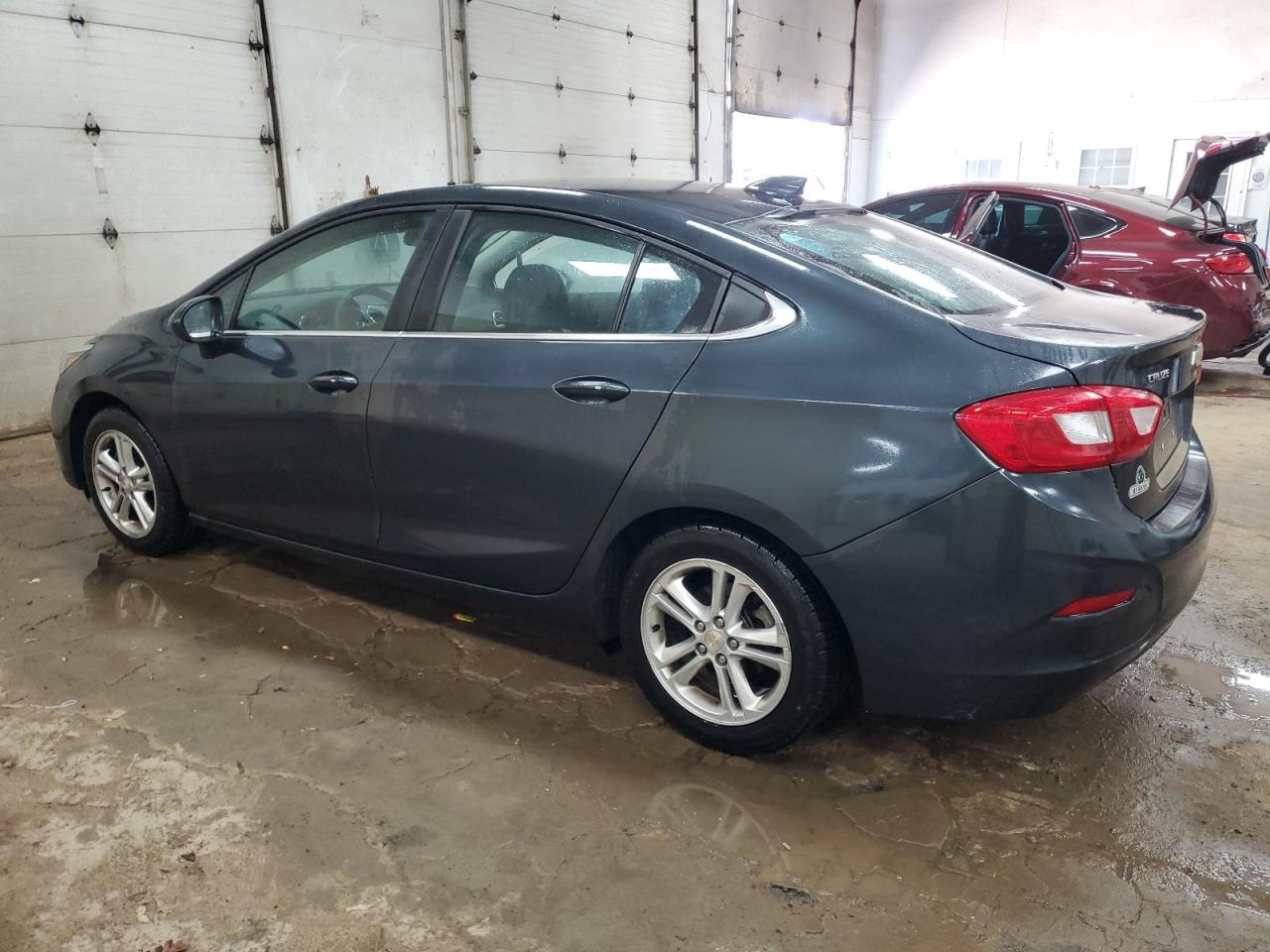 Photo 1 VIN: 1G1BE5SM2H7168211 - CHEVROLET CRUZE 