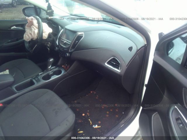 Photo 4 VIN: 1G1BE5SM2H7168886 - CHEVROLET CRUZE 