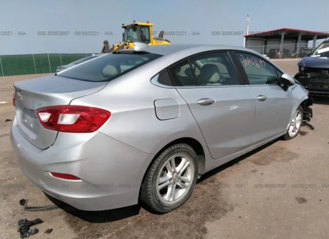 Photo 3 VIN: 1G1BE5SM2H7220629 - CHEVROLET CRUZE 