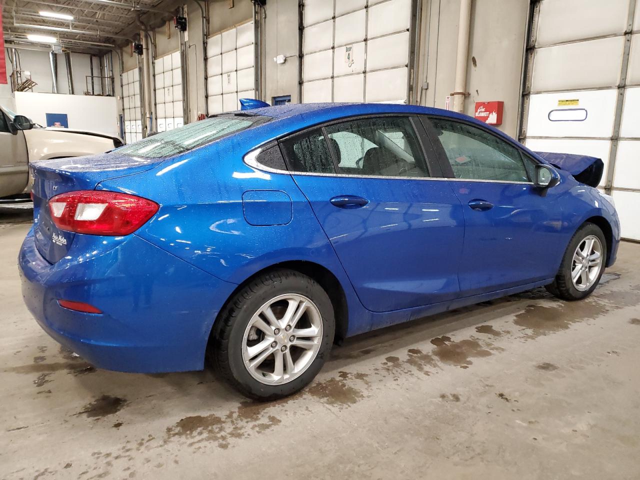 Photo 2 VIN: 1G1BE5SM2H7251914 - CHEVROLET CRUZE 