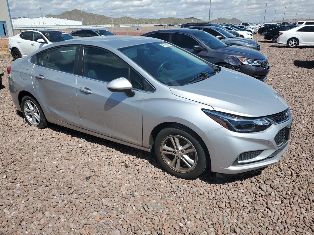 Photo 3 VIN: 1G1BE5SM2H7257390 - CHEVROLET CRUZE 