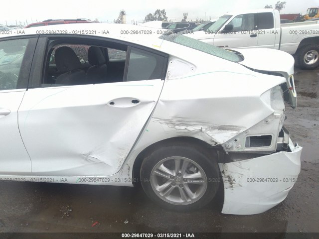 Photo 5 VIN: 1G1BE5SM2J7105213 - CHEVROLET CRUZE 