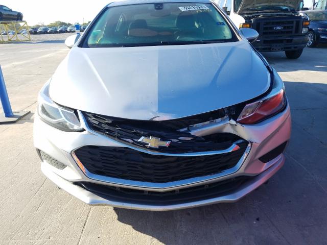 Photo 8 VIN: 1G1BE5SM2J7122433 - CHEVROLET CRUZE LT 