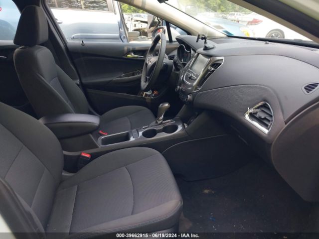 Photo 4 VIN: 1G1BE5SM2J7136056 - CHEVROLET CRUZE 